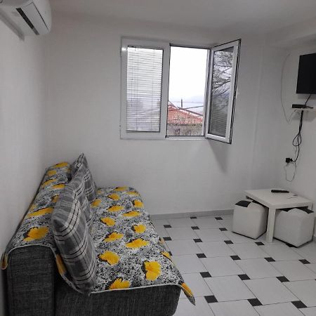 Apartments 64 Dojran Bagian luar foto