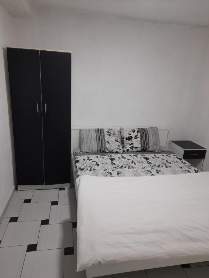 Apartments 64 Dojran Bagian luar foto