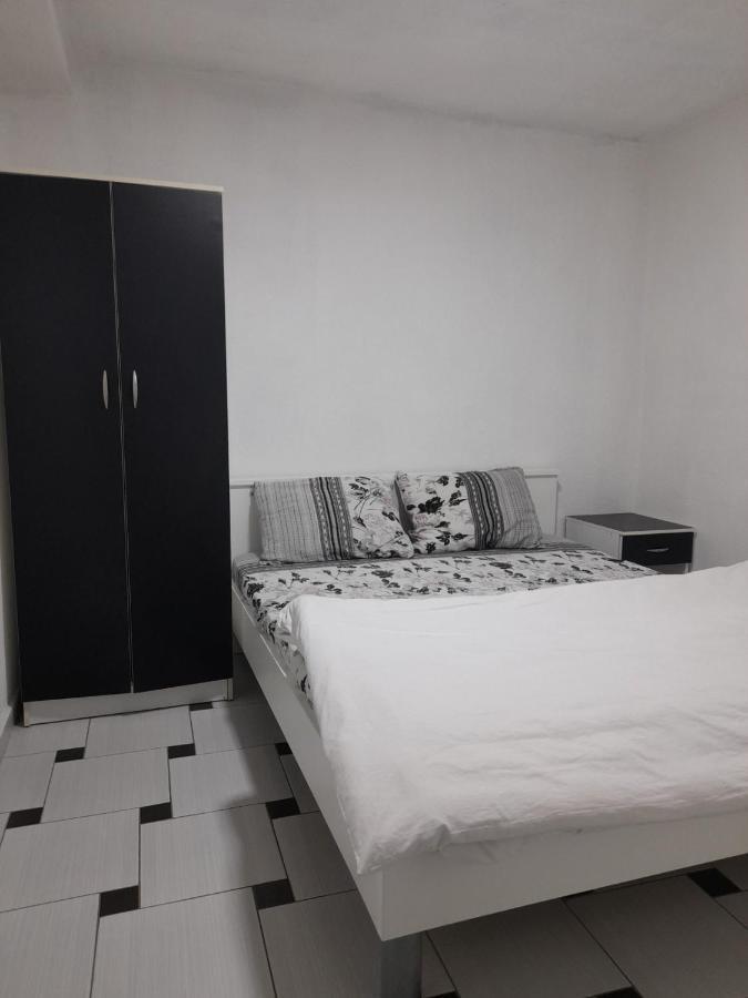 Apartments 64 Dojran Bagian luar foto