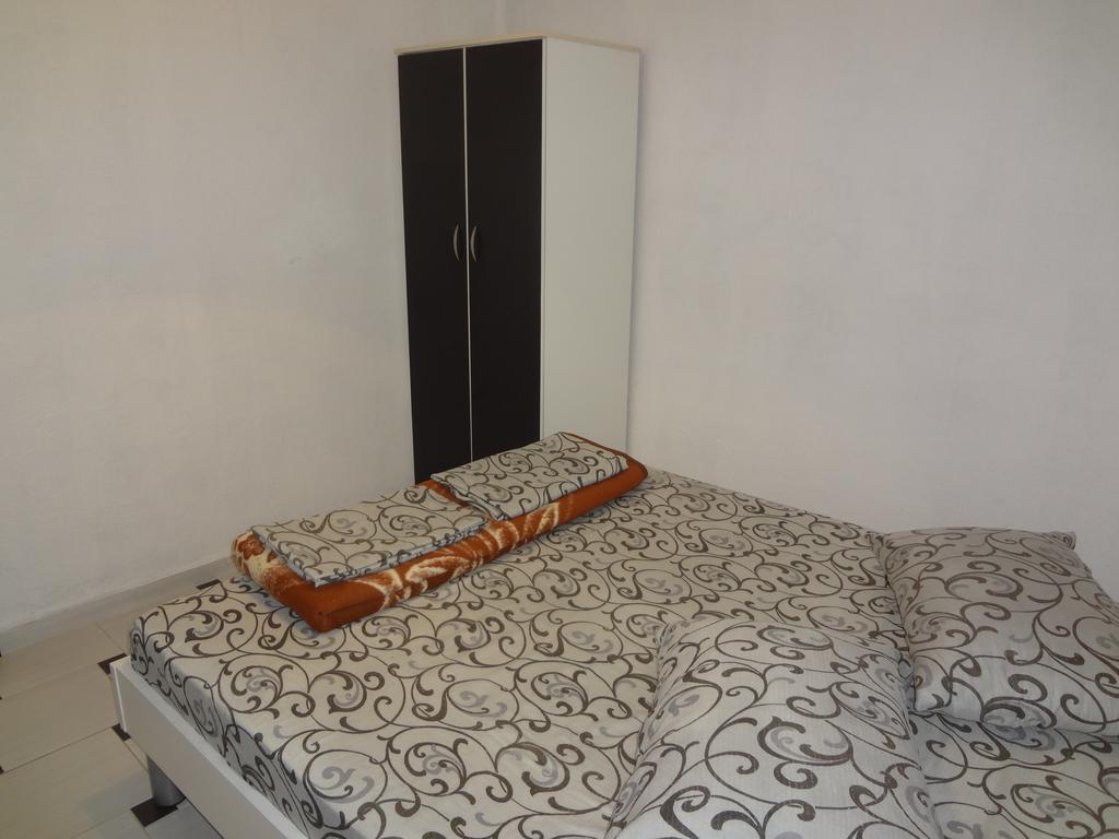 Apartments 64 Dojran Bagian luar foto